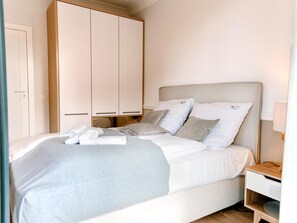 Apartment | 1 bedroom, individually furnished, iron/ironing board