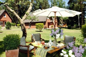 House | Dining
