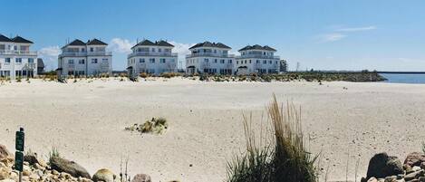 Apartment | Water view