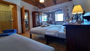 2 chambres, ameublement personnalisé