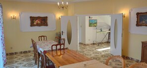 House | Living room