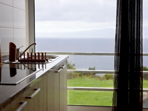 Cozy Holiday Apartment Near the sea