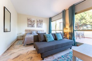Apartment | Living area - Romana Playa Studio (Marbella)