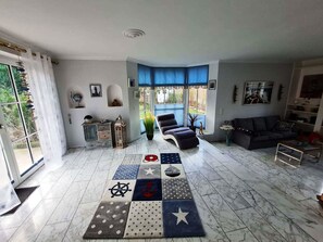 House | Living area