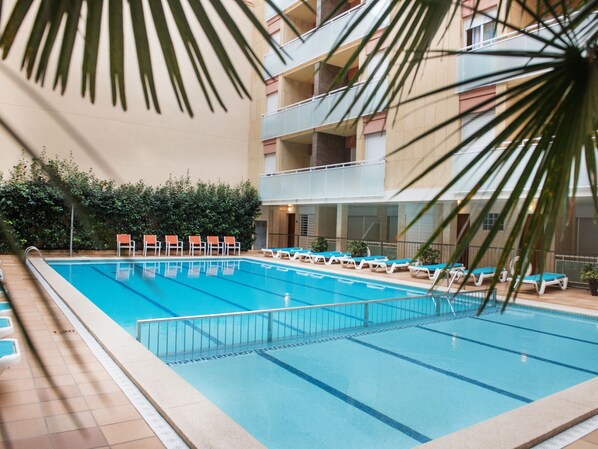 Apartment | Pool