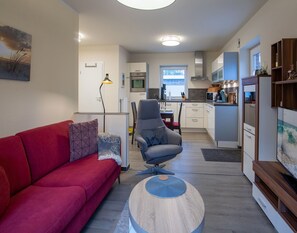 Apartment | Living room - Chickes Ferienapartment in St. Peter-ording (St. Peter-Ording)