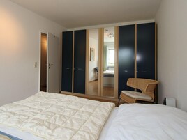 Apartment | 1 bedroom, individually furnished