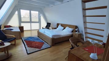 Apartamento | 5 dormitorios y mobiliario individual