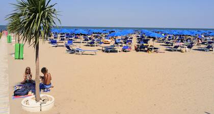 Quiet little villa by the seaside in Rosolina Mare