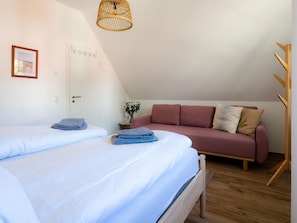 2 bedrooms, individually furnished, iron/ironing board - Ferienhaus mit Sauna in Boiensdorf (Boiensdorf)