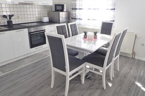 Apartment | Private kitchen | Fridge - Apartment in Maslenica With Sea View (Jasenice)