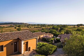 Apartment | Exterior - Apartment in Residence Borgo Magliano, in Magliano (Magliano in Toscana)