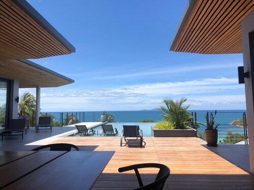 STUNNING sea views - LUXURY villa - INFINITY pool