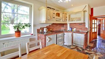 House | Private kitchen