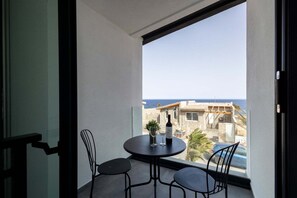 Dining - Villas Divela/ Ocean View / Private & Heated Pool (Punta De Abona)