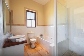 Unclassified image, 5 of 9, button - temba private game reserve (Makhanda)