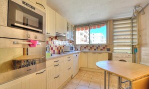 Private kitchen - Apartment 100 m from the beach (Cagnes-sur-Mer)