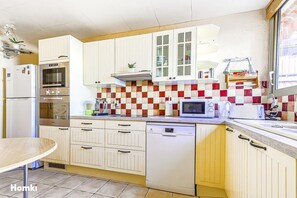 Private kitchen - Apartment 100 m from the beach (Cagnes-sur-Mer)