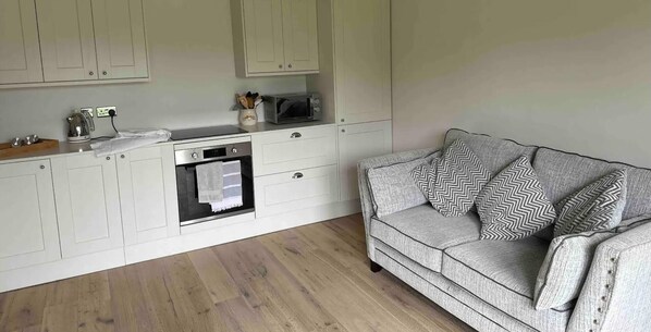 Cabin | Dapur peribadi | Peti sejuk, ketuhar gelombang mikro, ketuhar, dapur 