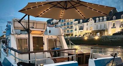 Rétro bateau Scorpios II
