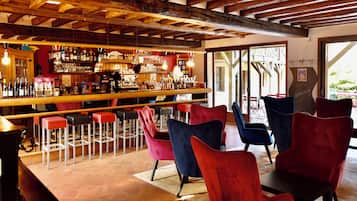 Bar (en la propiedad)