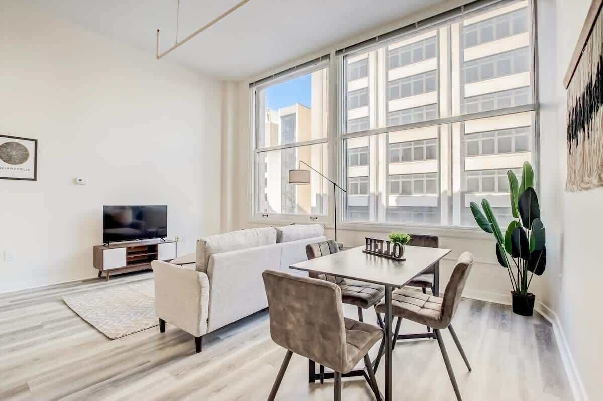 Télévision, espaces bureaux