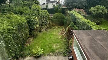 House | Property grounds