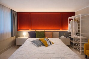 2 bedrooms, iron/ironing board, WiFi, bed sheets - N.1 K-POP Center, COEX, Romantic vacation, Quite & Luxury shopping streets (Seoul)