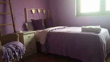 4 chambres, fer et planche Ă  repasser, Wi-Fi, draps fournis
