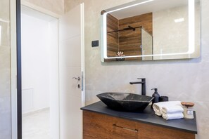 Bathroom - Villa Horizon (Orebic)