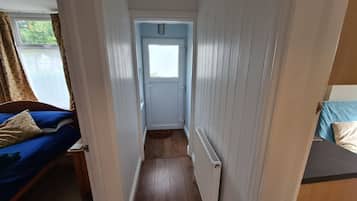 Apartment | 1 bedroom, iron/ironing board, free WiFi, bed sheets