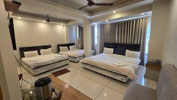 Family Room | Bed sheets