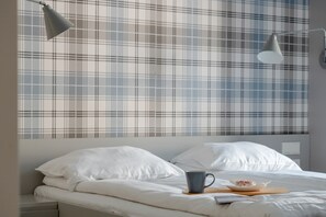 1 bedroom, cribs/infant beds, free WiFi, bed sheets - Apartment Near Old Town by Renters (Gdansk)