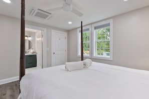 4 Schlafzimmer, Bügeleisen/Bügelbrett, kostenloses WLAN, Bettwäsche