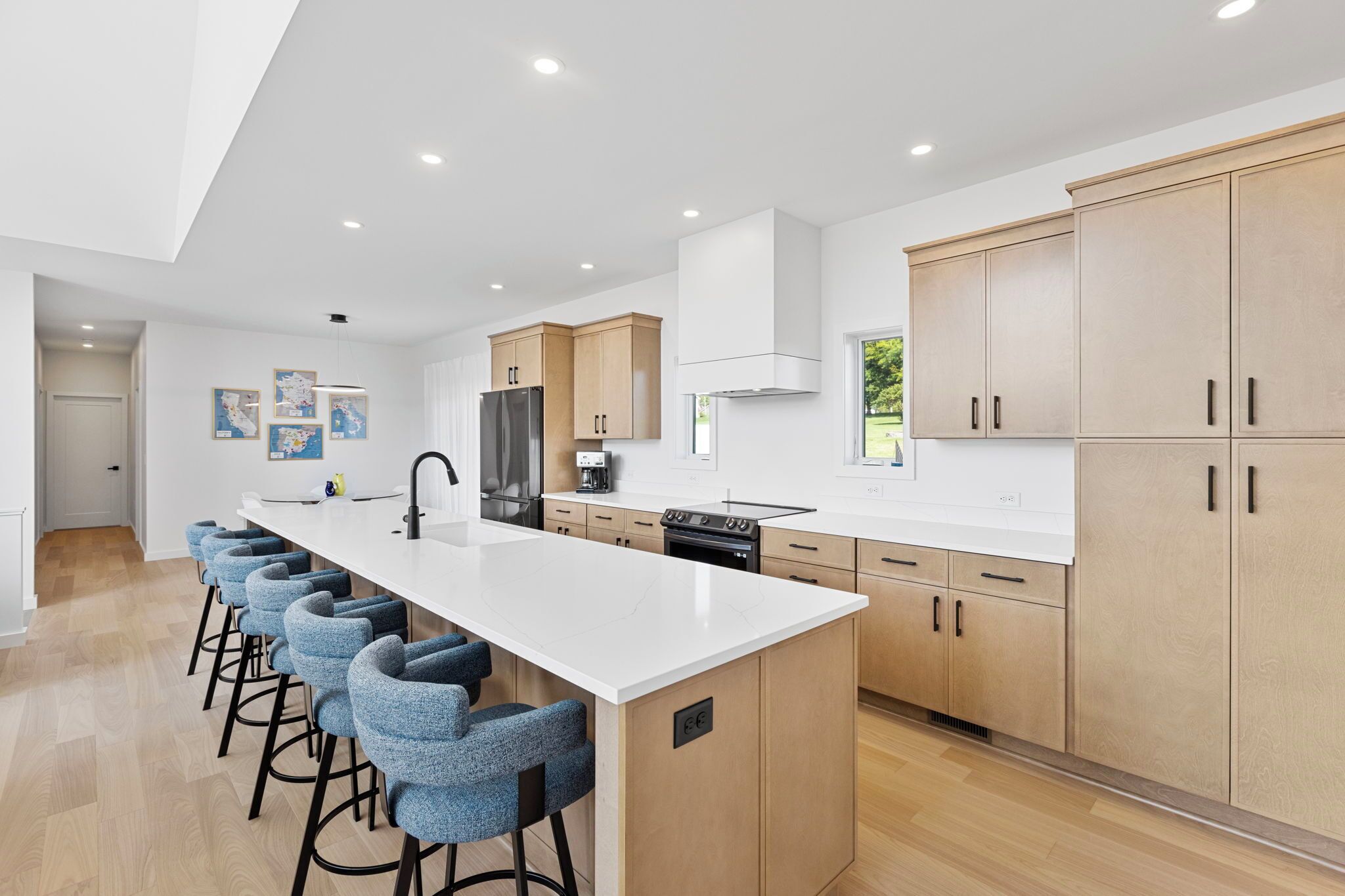 Refrigerador, horno, parrilla de estufa y lavavajillas 