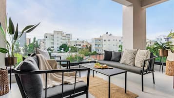 Apartment, 2 Schlafzimmer, Balkon, Stadtblick | Balkon