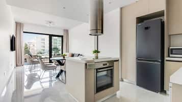 Appartement, 2 slaapkamers, balkon, uitzicht op stad | Interieur