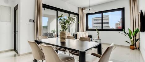 Apartment, 2 Bedrooms, Balcony, City View | Room amenity