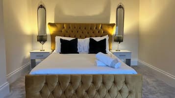 3 bedrooms, free WiFi, bed sheets