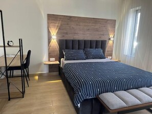 2 Schlafzimmer, Bügeleisen/Bügelbrett, Bettwäsche