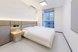 Design Double Room | Individually decorated, blackout curtains, soundproofing - Beijing Dream Inn Hotel (Beijing)