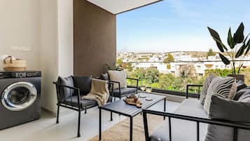 Apartment, 1 Bedroom, Balcony, City View | Balcony