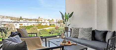 Apartment, 1 Bedroom, Balcony, City View | Balcony