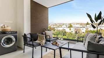 Apartment, 1 Bedroom, Balcony, City View | Balcony