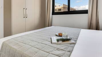 Apartment, 1 Bedroom, Balcony, City View | 2 bedrooms