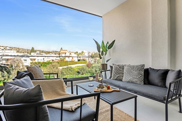 Apartment, 1 Bedroom, Balcony, City View | Balcony