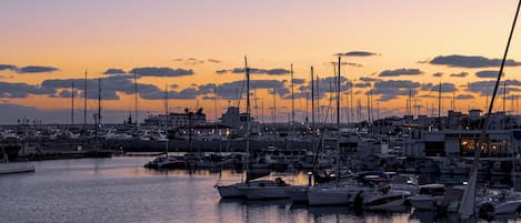 公寓, 1 间卧室, 阳台, 城市景观 | 外观