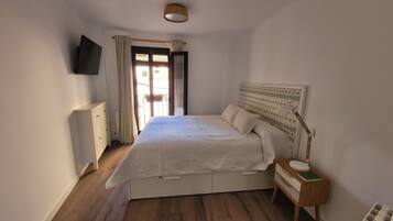 1 camera, Wi-Fi, lenzuola