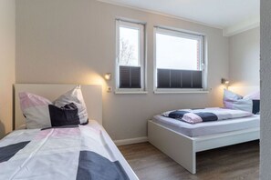 2 bedrooms, individually furnished, iron/ironing board - Ferienwohnung Lieblingsmeer (St. Peter-Ording)