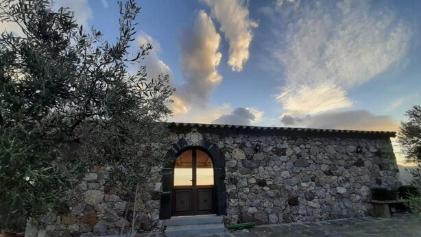 House | Exterior - Holiday Home With Pool Near Mt Etna (Gaggi)